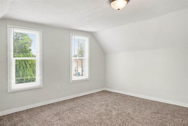 1340 E Vine Street, Kalamazoo, MI 49001