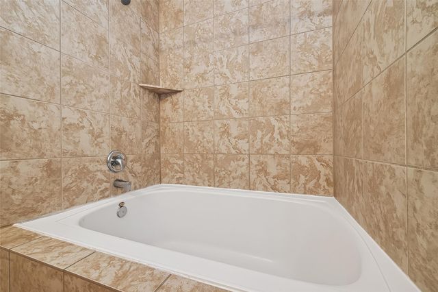18605 Jaya Loch Court, Spring, TX 77379