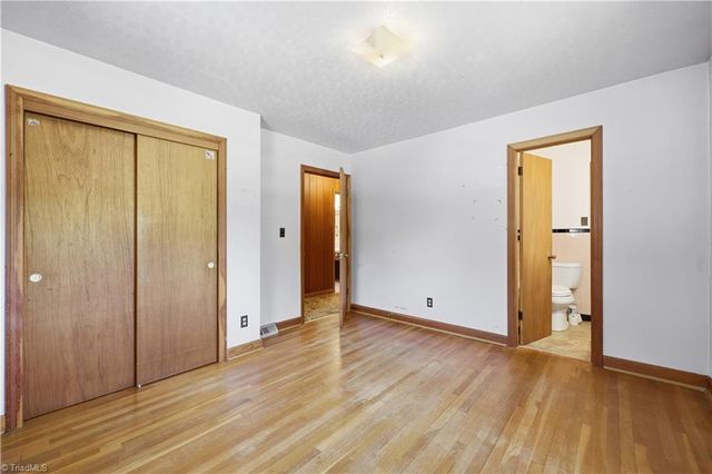 464 Cedar Drive, Winston-salem, NC 27107