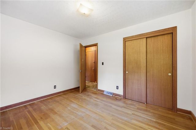 464 Cedar Drive, Winston-salem, NC 27107