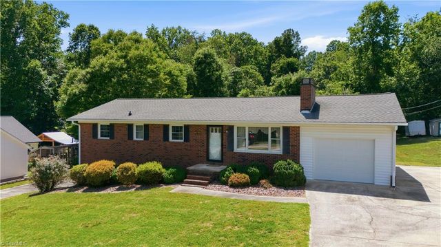 464 Cedar Drive, Winston-salem, NC 27107
