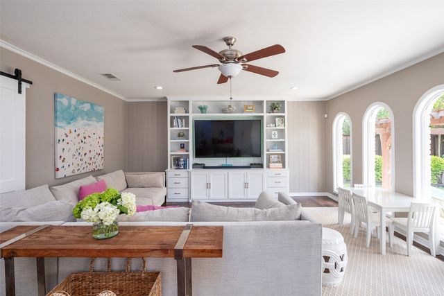 3352 Princess Lane, Dallas, TX 75229