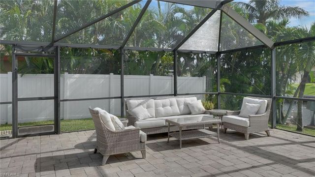 3339 SE 16th PL, Cape Coral, FL 33904