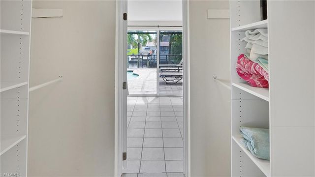 3339 SE 16th PL, Cape Coral, FL 33904