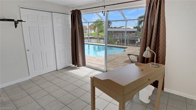 3339 SE 16th PL, Cape Coral, FL 33904