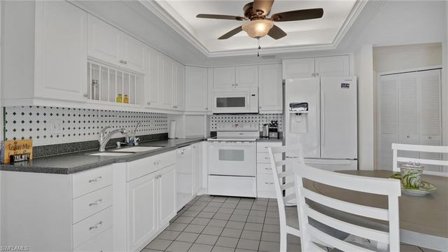 3339 SE 16th PL, Cape Coral, FL 33904