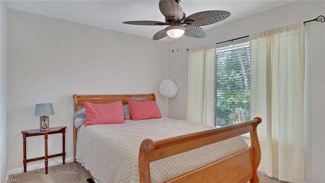 3339 SE 16th PL, Cape Coral, FL 33904