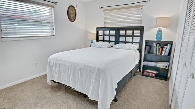 3339 SE 16th PL, Cape Coral, FL 33904