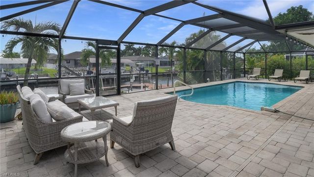 3339 SE 16th PL, Cape Coral, FL 33904