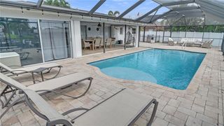 3339 SE 16th PL, Cape Coral, FL 33904
