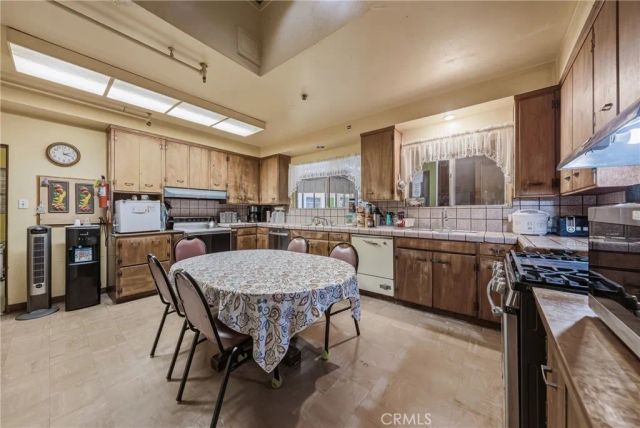 955 Pool, Lakeport, CA 95453
