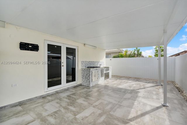 10124 NW 127th Ter, Hialeah Gardens, FL 33018