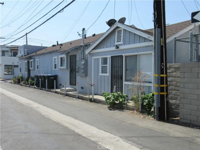9745 Maple, Bellflower, CA 90706
