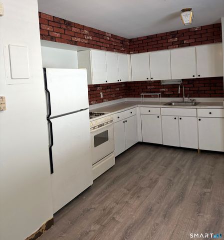 82 Yaremich Drive, Bridgeport, CT 06606