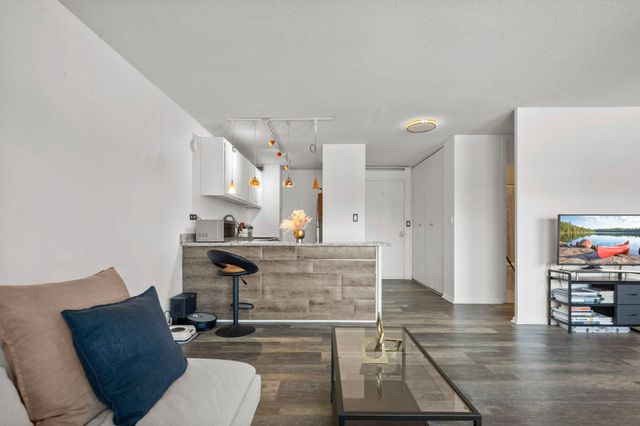 15 S 1st Street A505, Minneapolis, MN 55401