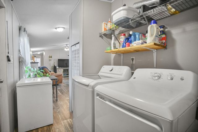 2343 Sunrise Lane, Levelland, TX 79336