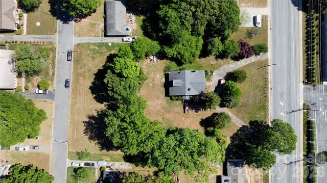 6620 Caudell Place, Charlotte, NC 28215