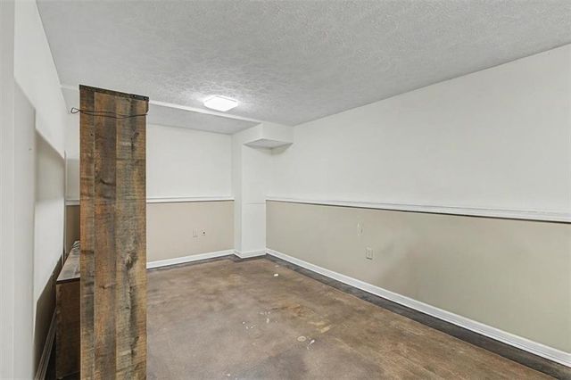 409 Windsor Way, Canton, GA 30115