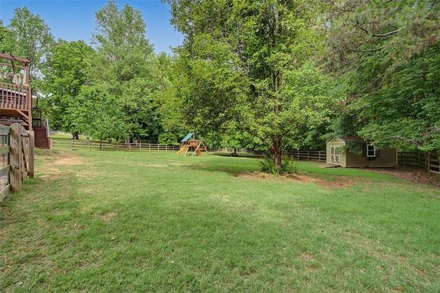 409 Windsor Way, Canton, GA 30115