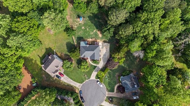 409 Windsor Way, Canton, GA 30115