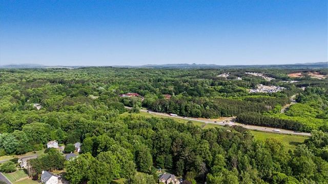 409 Windsor Way, Canton, GA 30115