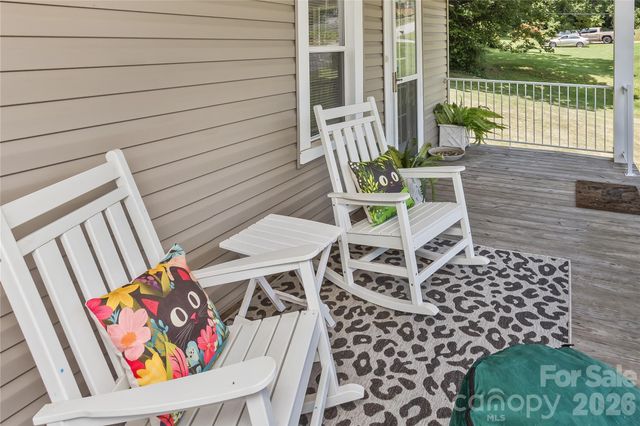 20 Cottage Street, Woodfin, NC 28804