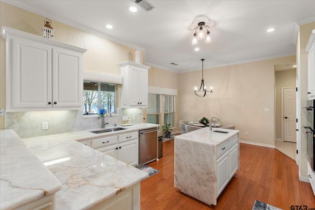 270 PR 5293, Yantis, TX 75497