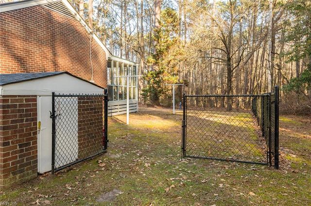 21092 Southampton PW, Courtland, VA 23837