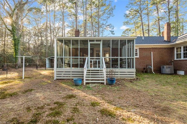 21092 Southampton PW, Courtland, VA 23837