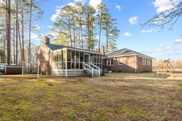 21092 Southampton PW, Courtland, VA 23837