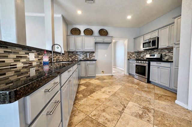 14302 Ardwell Drive, Sugar Land, TX 77498