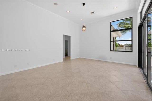 812 Regal Cove Rd, Weston, FL 33327