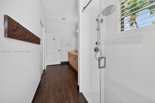 812 Regal Cove Rd, Weston, FL 33327