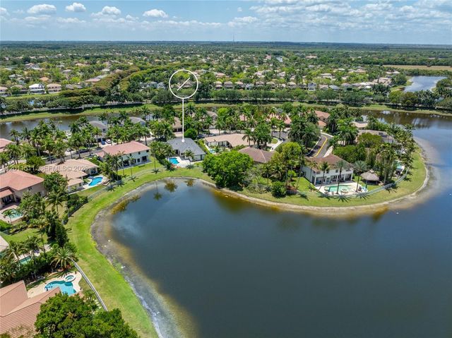 812 Regal Cove Rd, Weston, FL 33327