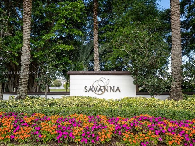 812 Regal Cove Rd, Weston, FL 33327