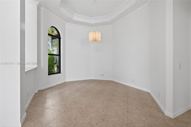 812 Regal Cove Rd, Weston, FL 33327
