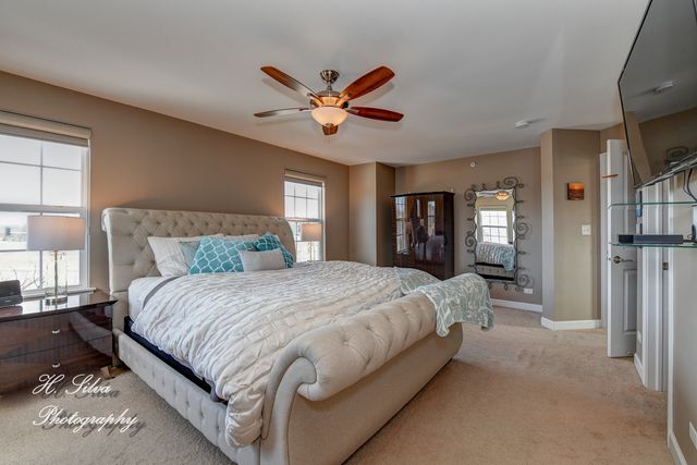 1403 Karen Drive, West Dundee, IL 60118