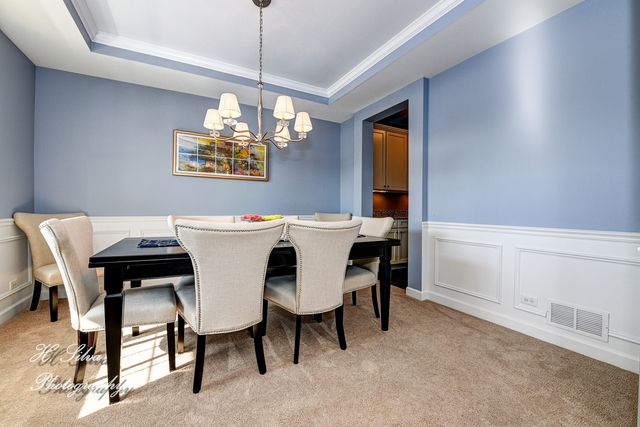 1403 Karen Drive, West Dundee, IL 60118