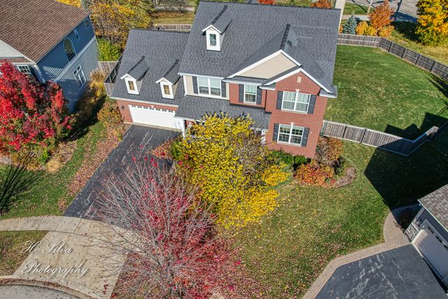 1403 Karen Drive, West Dundee, IL 60118