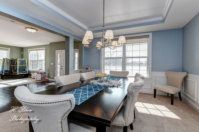 1403 Karen Drive, West Dundee, IL 60118