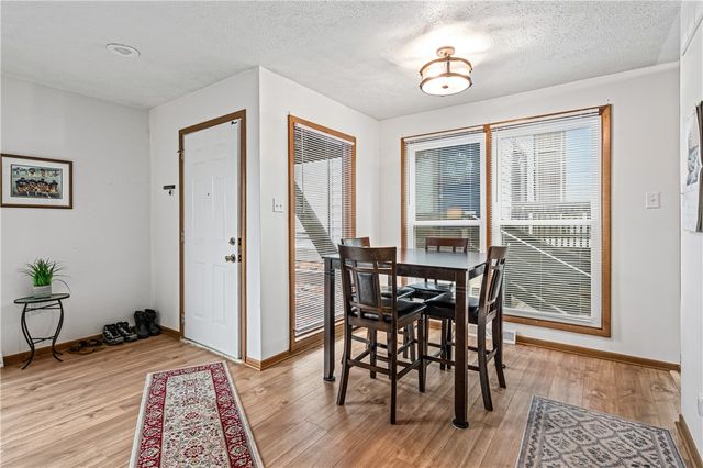 320 Spring Run Dr, Monroeville, PA 15146