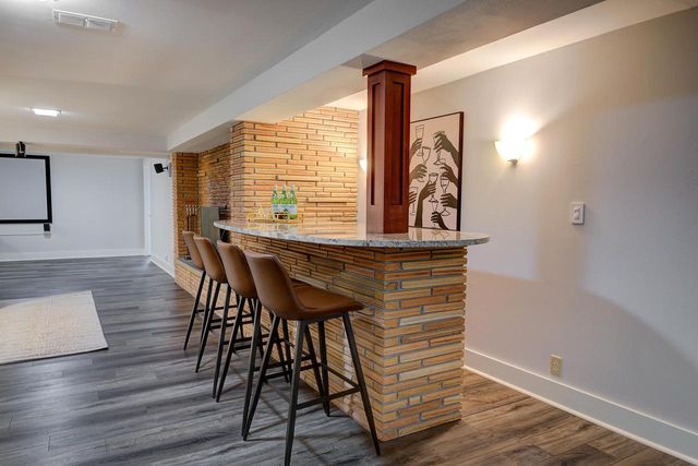 17425 Mierow LANE, Brookfield, WI 53045