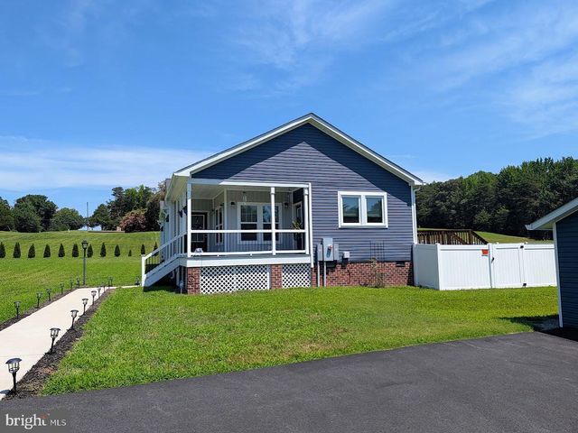 15267 KINGS HWY, King George, VA 22485