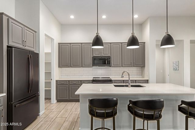 5361 N MANO Drive, Eloy, AZ 85131