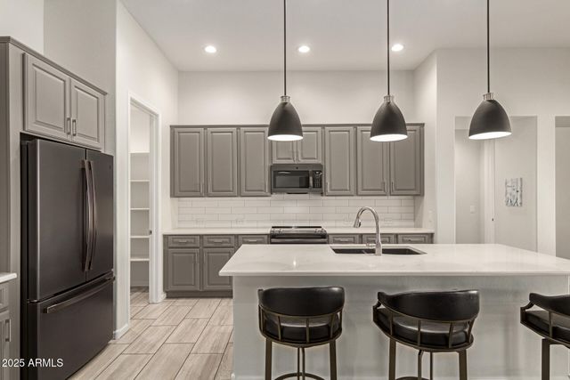 5361 N MANO Drive, Eloy, AZ 85131