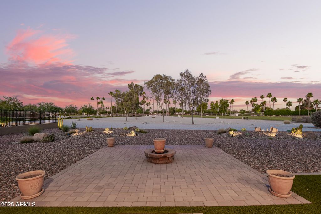 5361 N MANO Drive, Eloy, AZ 85131