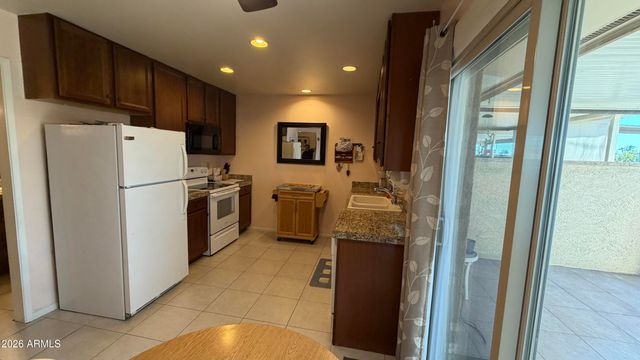 10619 W COGGINS Drive, Sun City, AZ 85351
