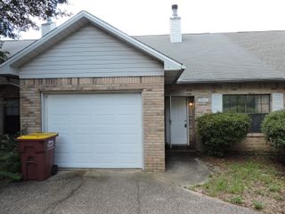 813 Valley Road, Crestview, FL 32539