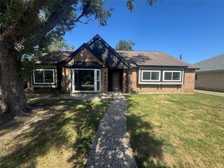 5950 Dumfries Drive, Houston, TX 77096