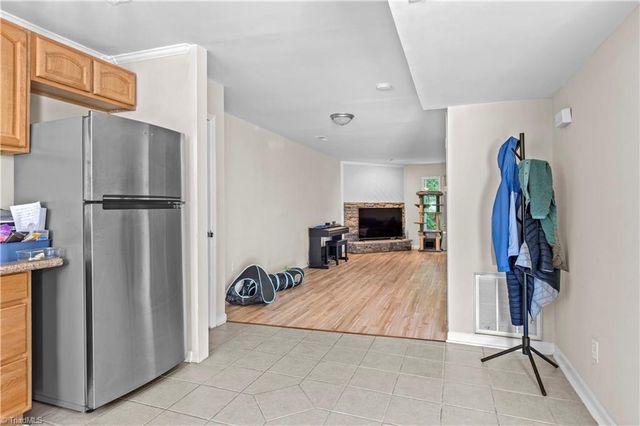 165 Forest View Drive, Winston-salem, NC 27104